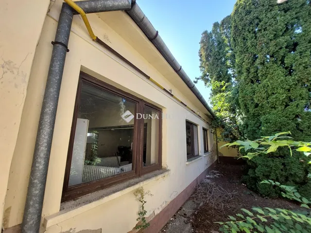 Eladó ház Hercegszántó 400 nm