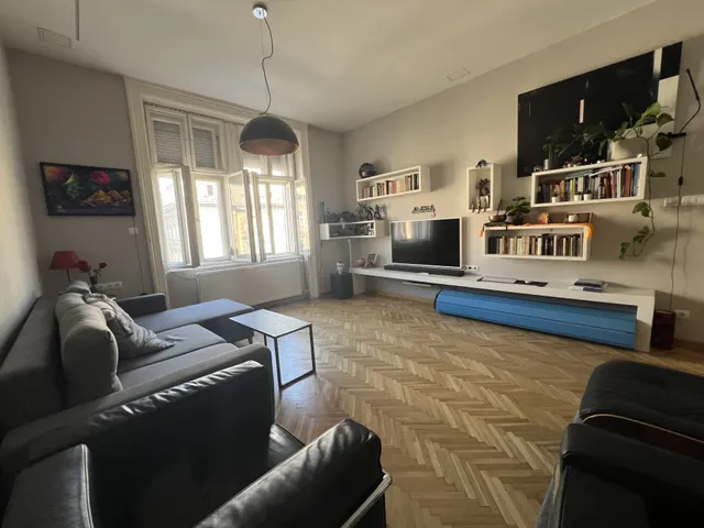 Eladó lakás Budapest VI. kerület 60 nm
