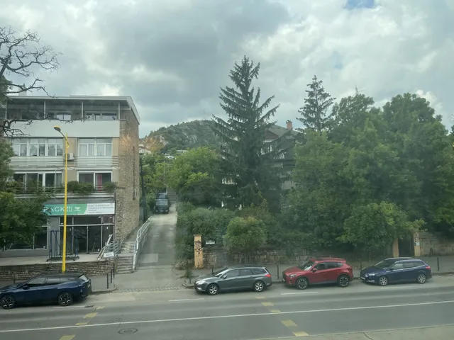 Eladó lakás Budapest XI. kerület, Sashegy 32 nm