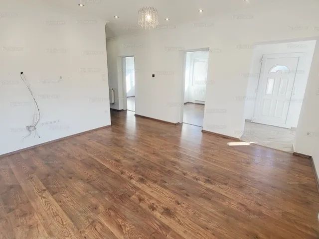 Eladó ház Őrbottyán, Vácbottyán 140 nm