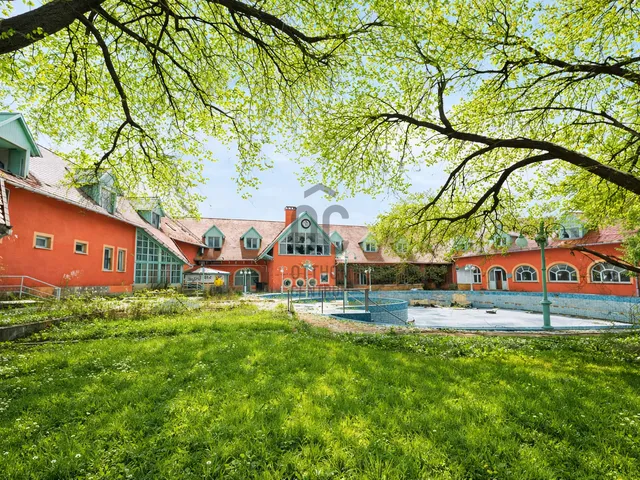 Eladó kereskedelmi és ipari ingatlan Érd, Ófalu 913 nm