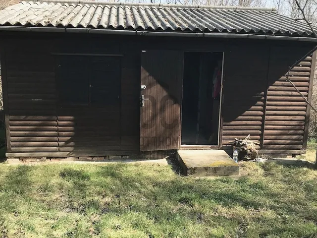 Eladó telek Balatonszárszó 1410 nm
