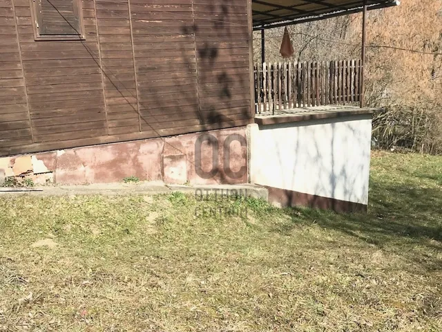 Eladó telek Balatonszárszó 1410 nm