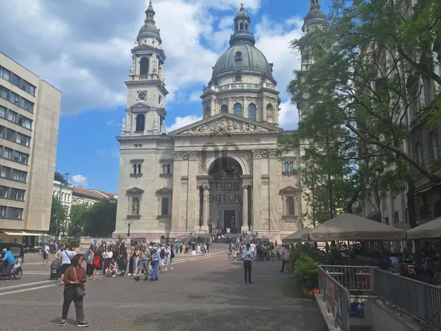 Eladó lakás Budapest V. kerület, Bank negyed 90 nm