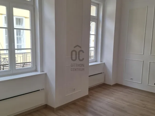 Eladó lakás Budapest V. kerület, Bank negyed, Sas utca 90 nm