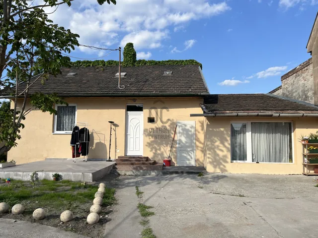 Eladó ház Budapest XX. kerület 201 nm