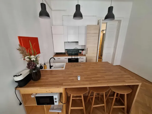 Kiadó lakás Budapest VI. kerület, Király utca 82 nm