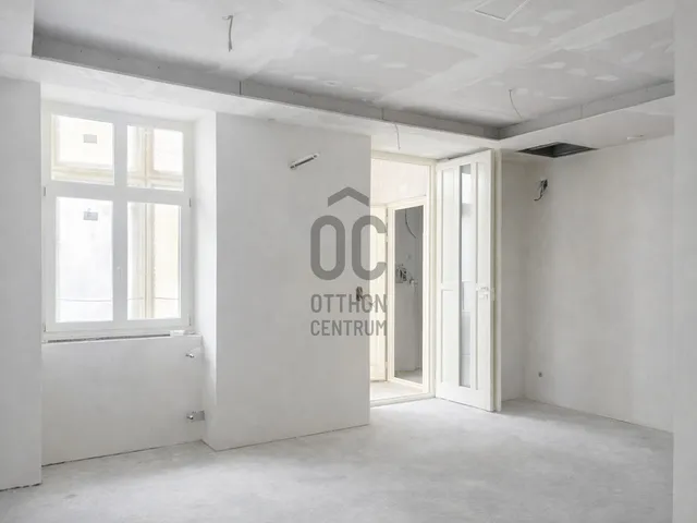 Eladó lakás Budapest V. kerület, Belváros, Szervita tér 192 nm