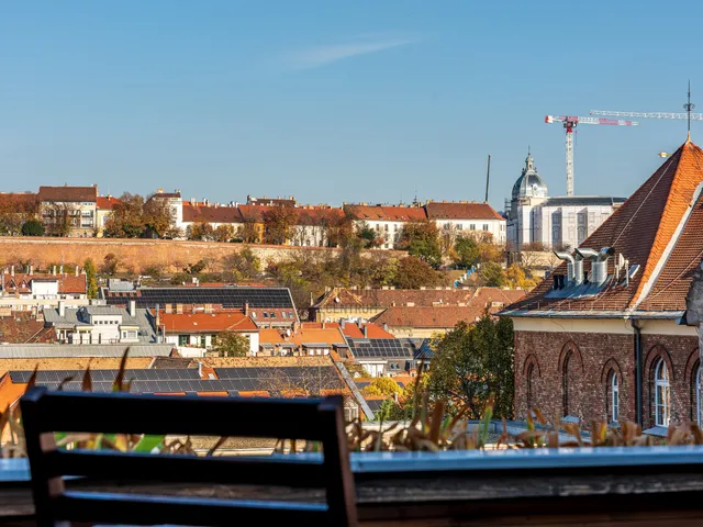 Eladó lakás Budapest I. kerület, Kosciuszkó Tádé utca 162 nm