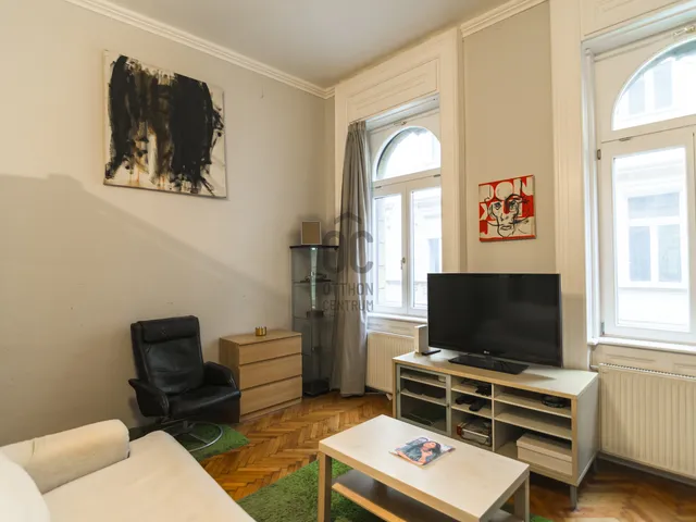 Eladó lakás Budapest VII. kerület, Belső-Erzsébetváros, Kazinczy utca 42 nm