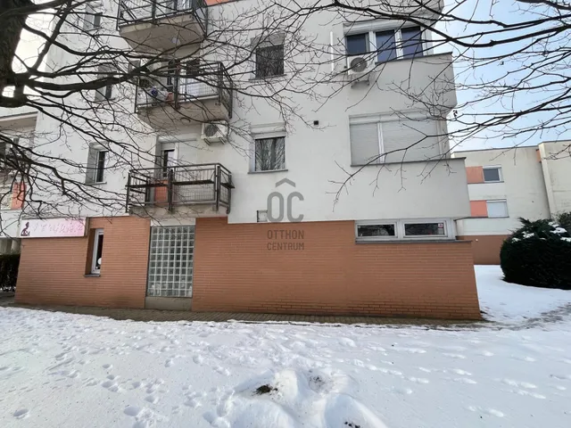 Eladó kereskedelmi és ipari ingatlan Budapest IV. kerület, Újpest 63 nm