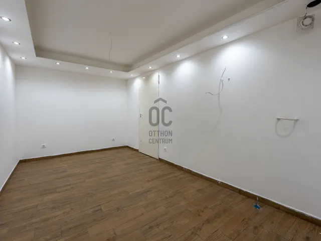 Eladó kereskedelmi és ipari ingatlan Budapest VIII. kerület, Józsefváros 57 nm