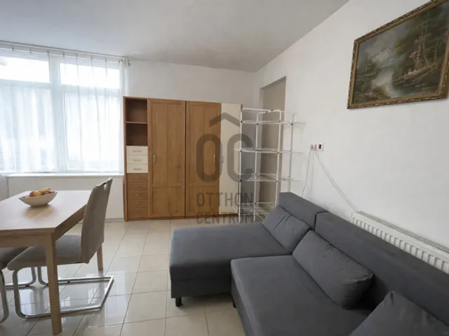 Eladó kereskedelmi és ipari ingatlan Budapest IV. kerület, Újpest 95 nm