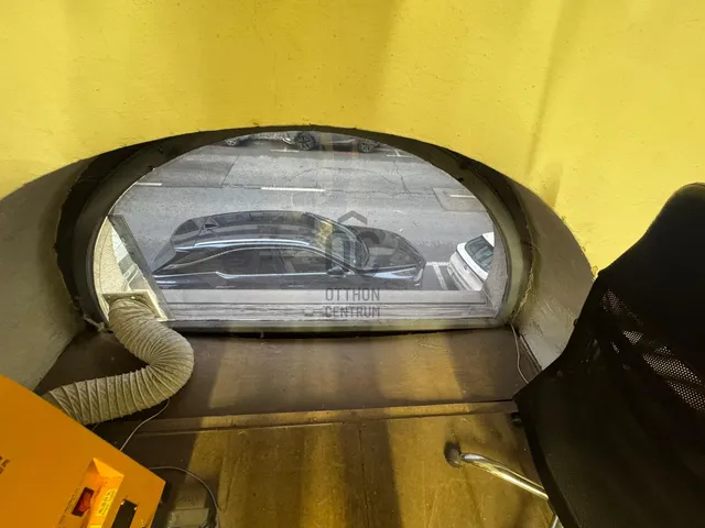 Kiadó kereskedelmi és ipari ingatlan Budapest VII. kerület 91 nm