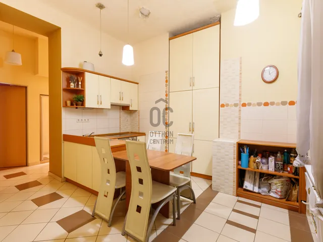 Eladó lakás Budapest V. kerület, Belváros, Veres Pálné utca 71 nm