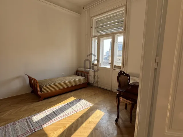 Eladó lakás Miskolc, Belváros, Széchenyi István út 167 nm