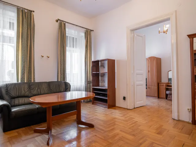 Eladó lakás Budapest VI. kerület, Weiner Leó utca 85 nm