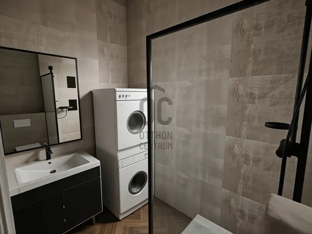 Eladó lakás Budapest VI. kerület, Szinyei Merse utca 44 nm