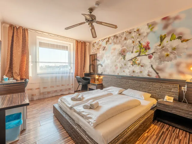 Eladó kereskedelmi és ipari ingatlan Budapest XIV. kerület, Törökőr 4242 nm