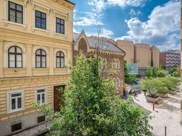 Eladó lakás Budapest V. kerület, Belváros, Bástya utca 88 nm