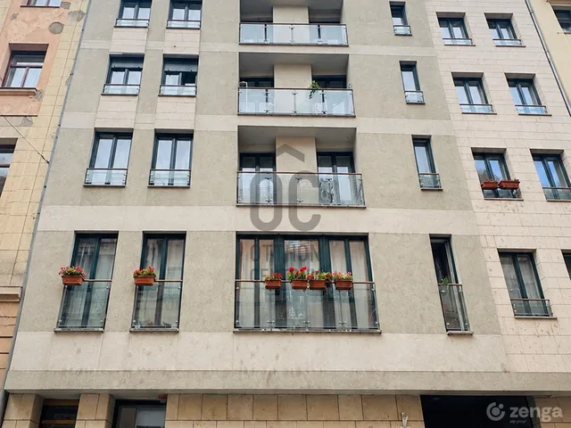 Eladó lakás Budapest VI. kerület 71 nm