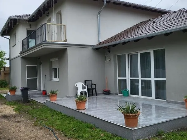 Eladó ház Diósd, Sashegy 195 nm