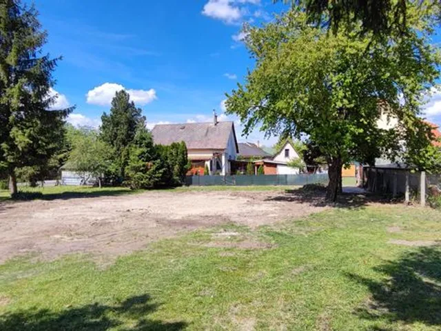 Eladó telek Érd 949 nm