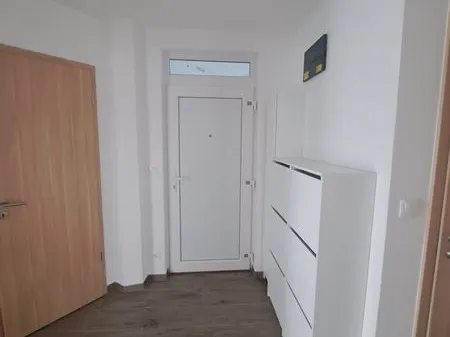 Kiadó lakás Érd 83 nm