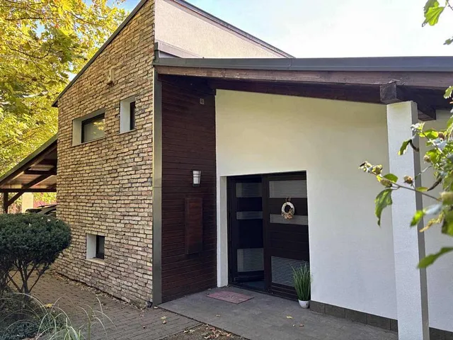 Eladó ház Diósd 187 nm