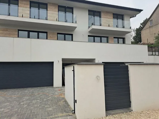 Eladó ház Érd 157 nm