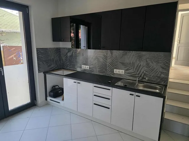 Eladó lakás Érd 100 nm