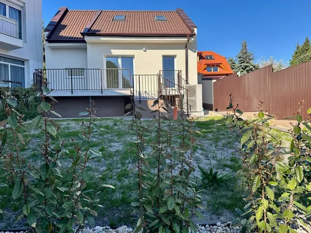 Eladó ház Budakeszi 204 nm