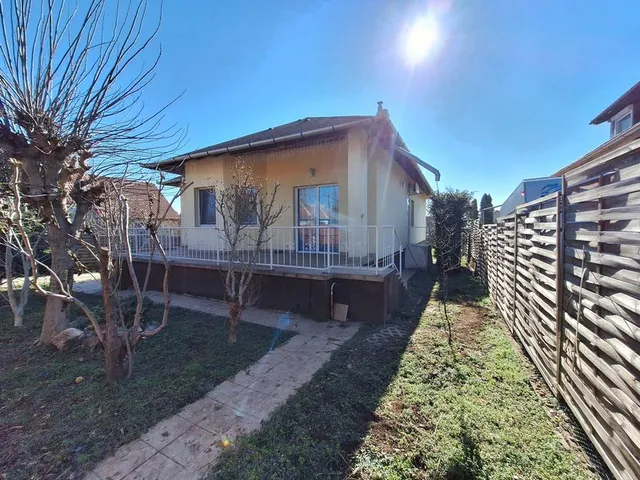 Eladó ház Érd 182 nm