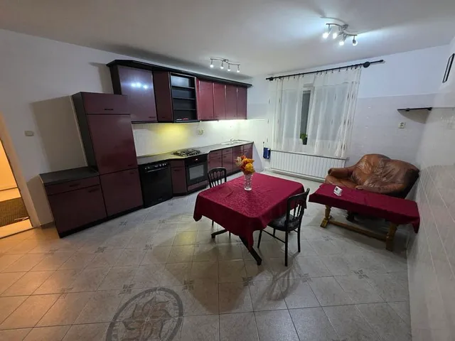 Kiadó lakás Érd 86 nm