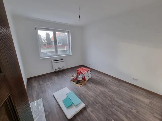 Eladó lakás Pusztaszabolcs 33 nm