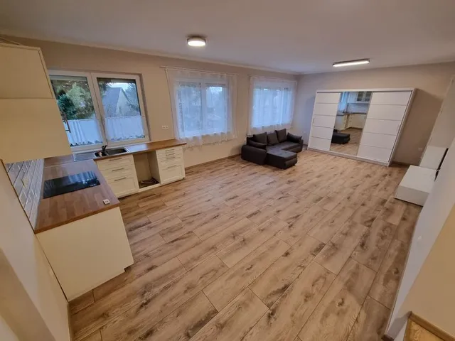 Kiadó lakás Érd 75 nm