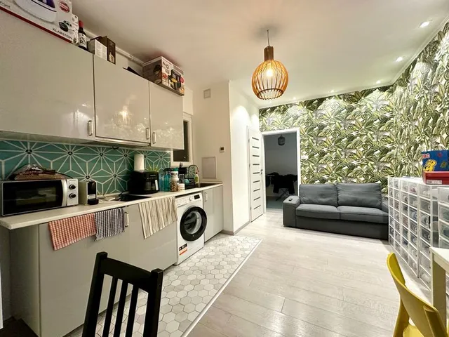 Eladó lakás Budapest VI. kerület 96 nm