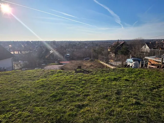 Eladó telek Érd 975 nm