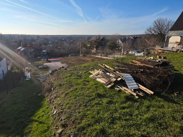 Eladó telek Érd 975 nm