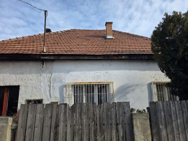 Eladó telek Érd 530 nm