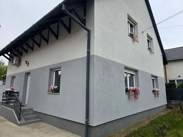 Eladó ház Érd 200 nm