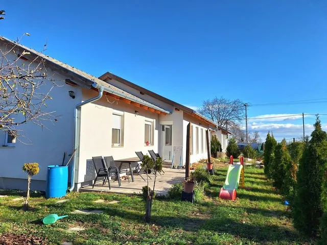 Eladó ház Iváncsa 91 nm