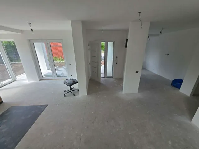 Eladó ház Tárnok 150 nm
