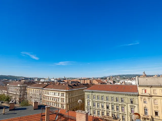 Kiadó lakás Budapest VI. kerület 100 nm