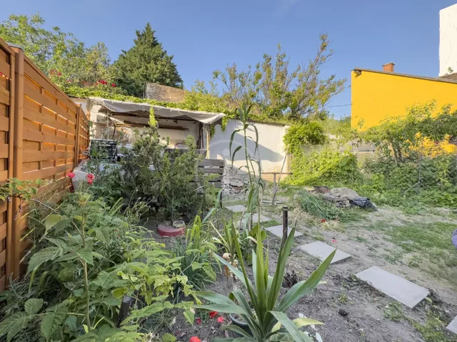 Eladó lakás Budapest X. kerület, Óhegy 30 nm