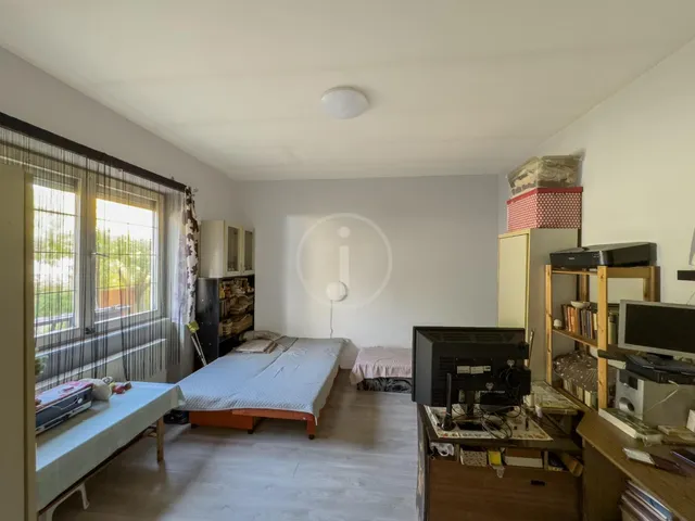 Eladó lakás Budapest X. kerület, Óhegy 30 nm