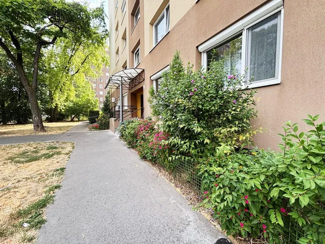 Eladó lakás Budapest XV. kerület, Újpalota 65 nm