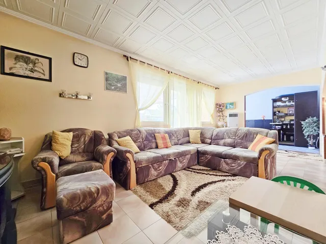 Eladó ház Budapest XIII. kerület, Angyalföld 186 nm