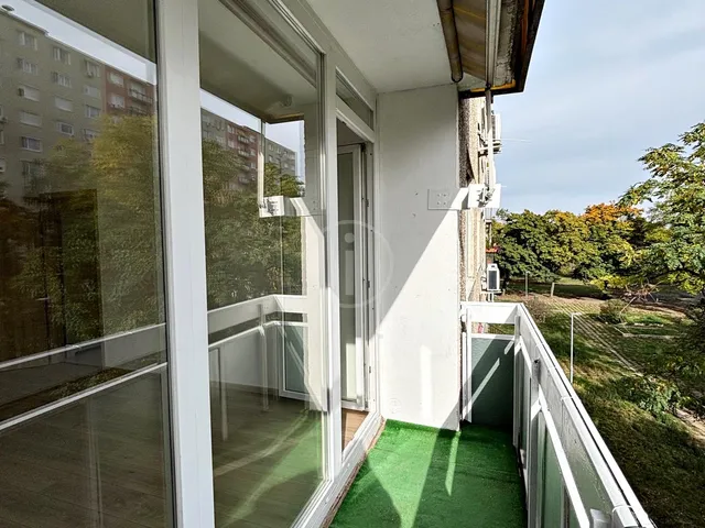 Eladó lakás Budapest XV. kerület, Újpalota 71 nm