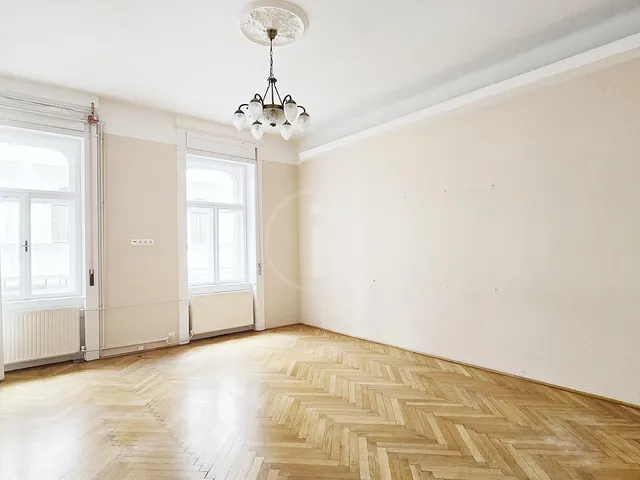 Kiadó kereskedelmi és ipari ingatlan Budapest I. kerület, Víziváros I. ker. 68 nm